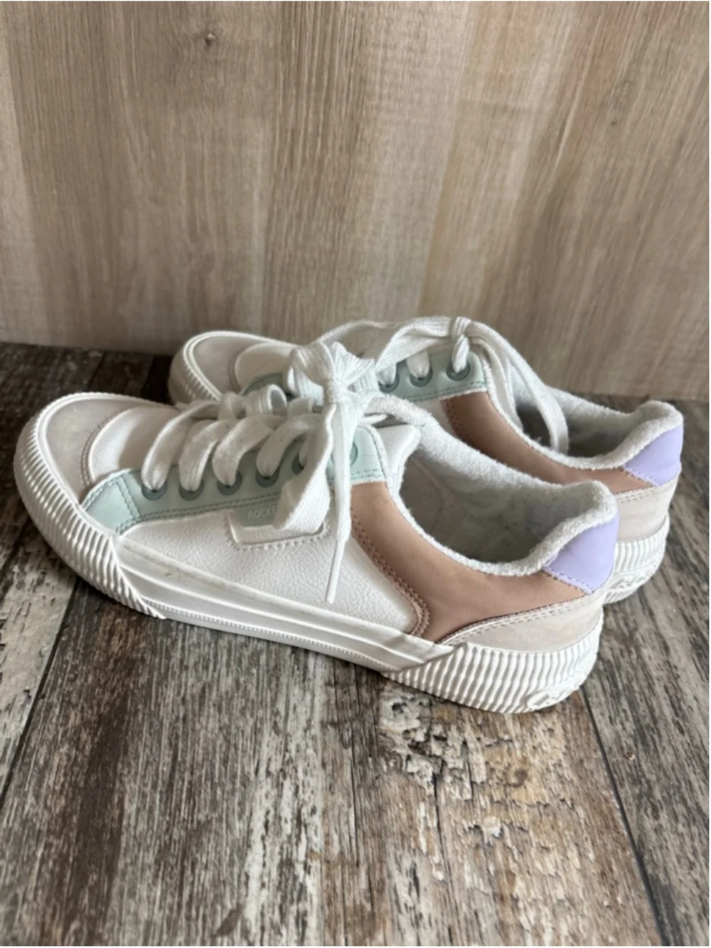 Rocket Dog Cheery White Combo Color Block Sneakers Size 6.5